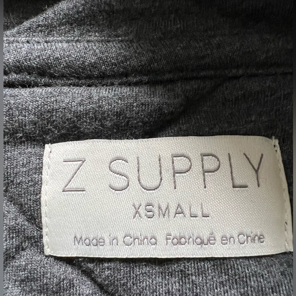 Z Supply Maya Camo Quilted Jacket - Xs. View 2